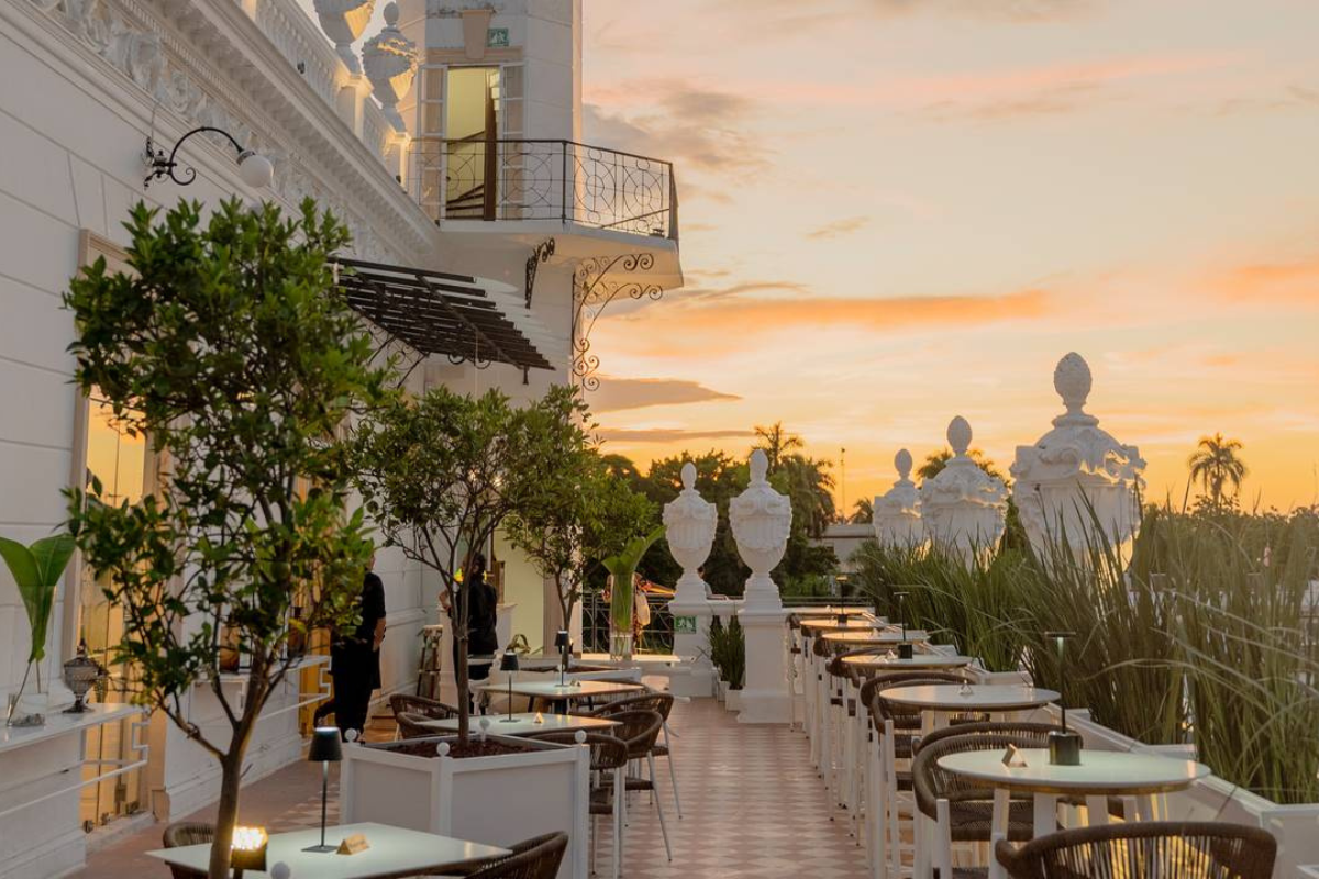 Delina Rooftop